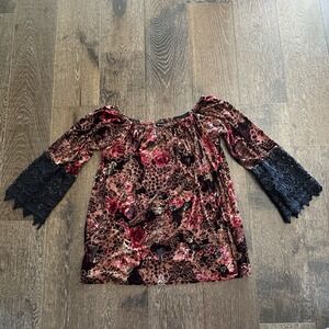Vtg Mechant Y2K Velvet Burnout‎ Top Size L Off Shoulder Crocheted Sleeves Boho
